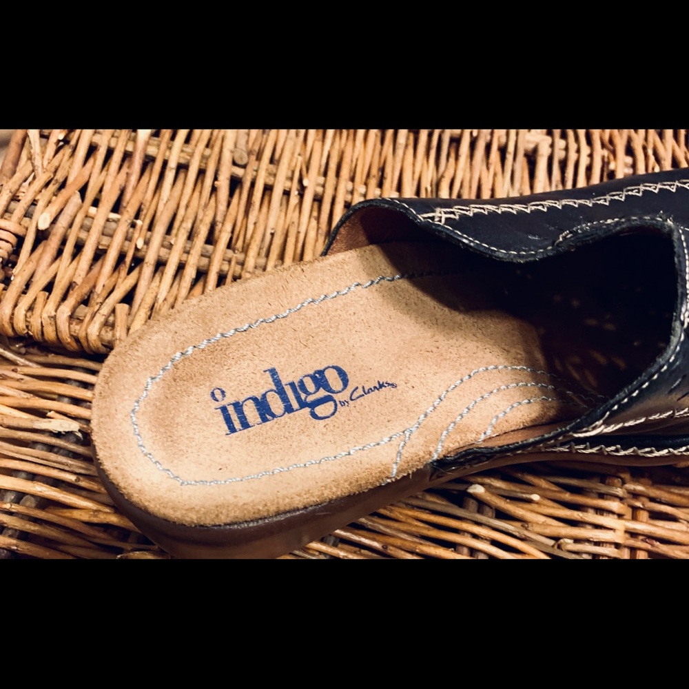Indigo By Clark’s Clog Mule Size 6 - image 8